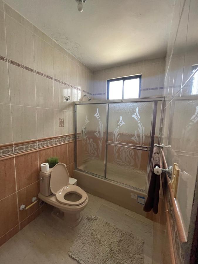Villa The Gil Place à Santiago De Los Caballeros Extérieur photo