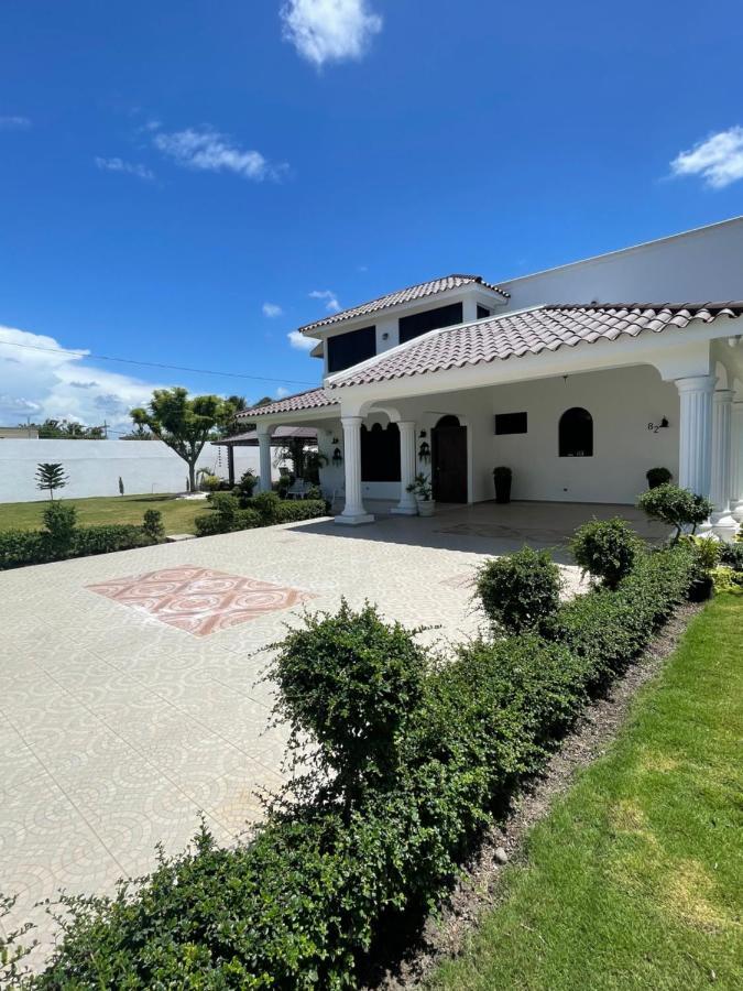 Villa The Gil Place à Santiago De Los Caballeros Extérieur photo