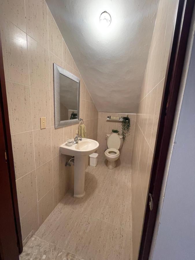 Villa The Gil Place à Santiago De Los Caballeros Extérieur photo
